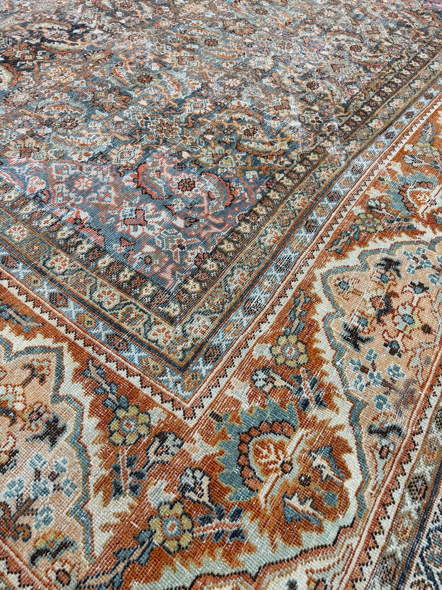 Antique Persian Mahal