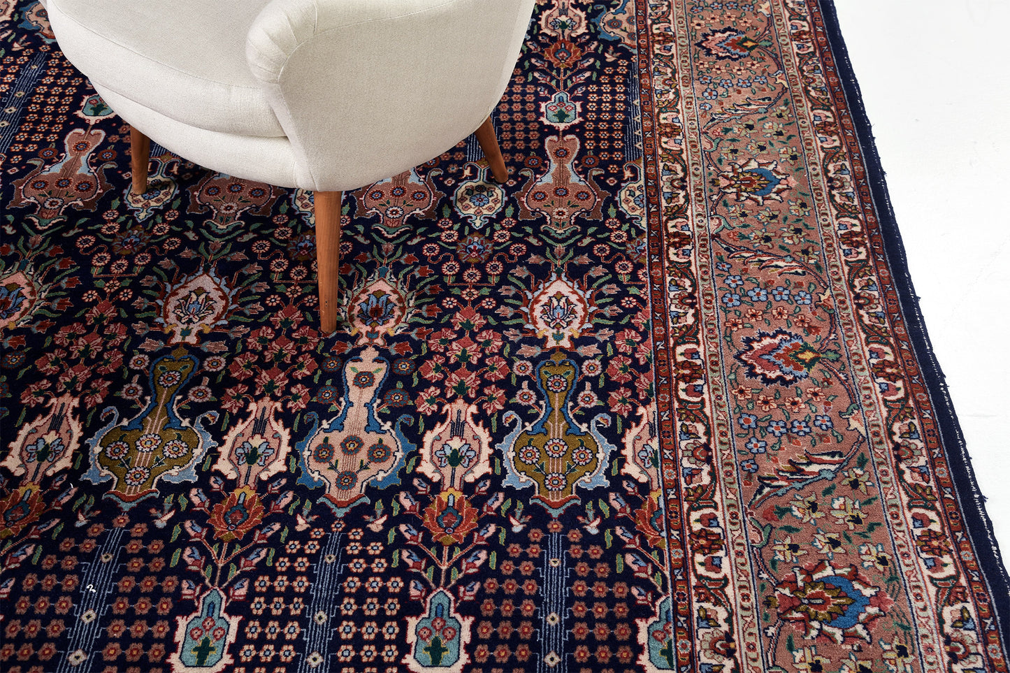 Vintage Persian Tabriz - detailed border and fringe [#8]