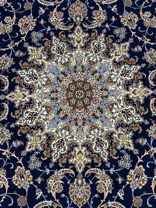 Ex-Fine Isfahan Silk Foundation