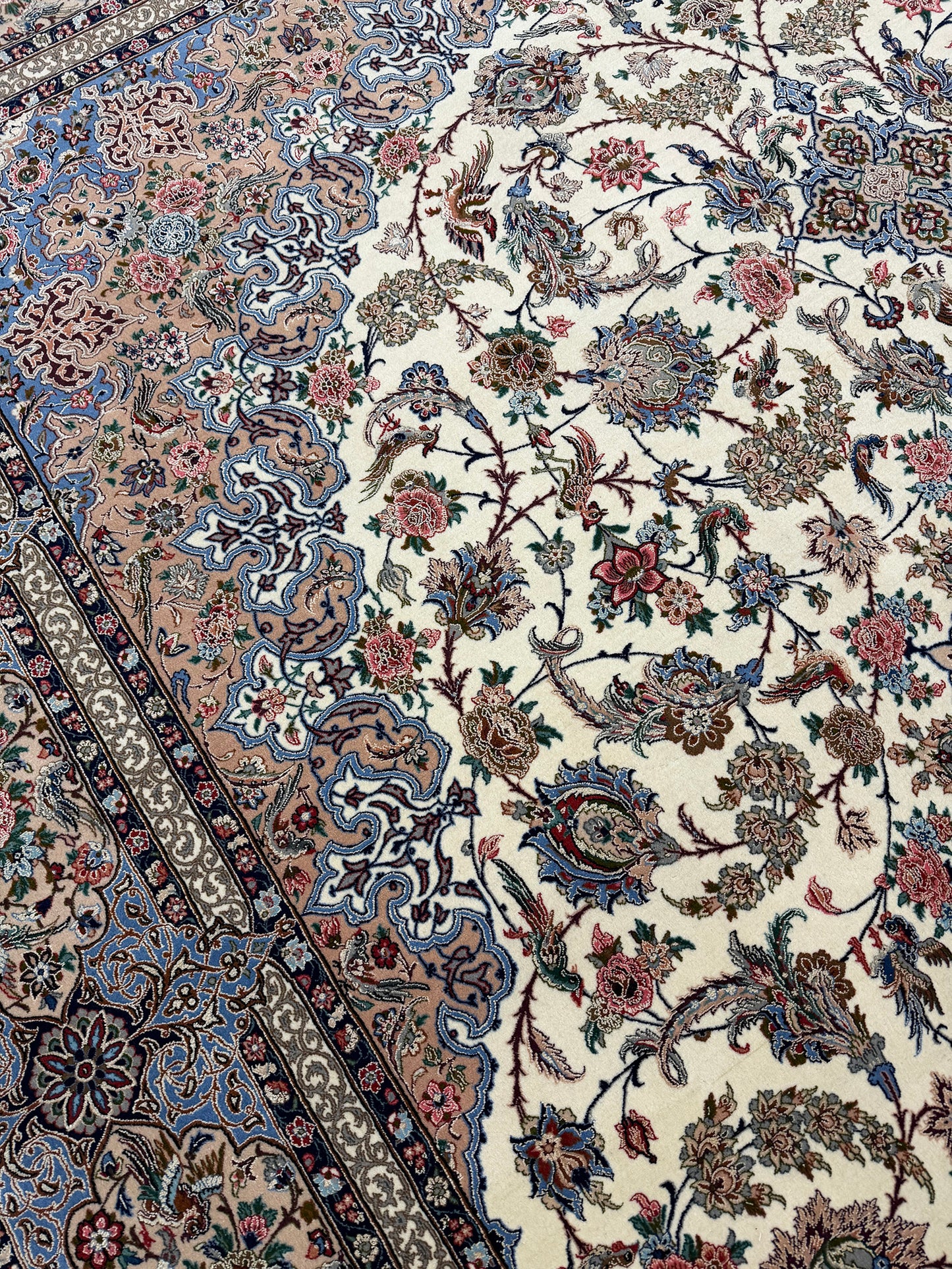 Ex-Fine Isfahan Silk Foundation signed Kamkhah