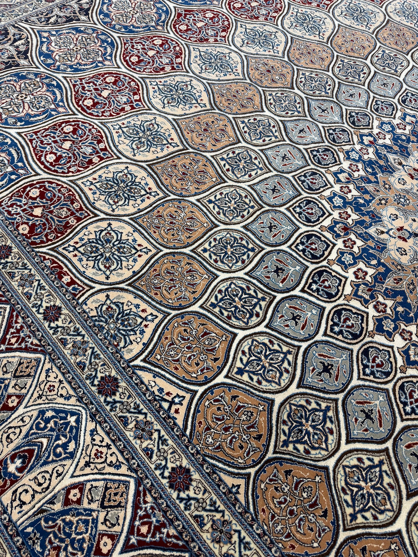 Ex-Fine Persian Naein Habibian