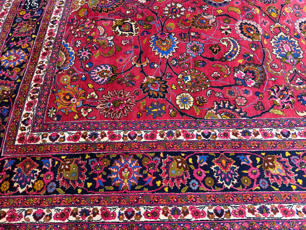 Antique Persian Mashad - close-up of weave texture and pile [#6]