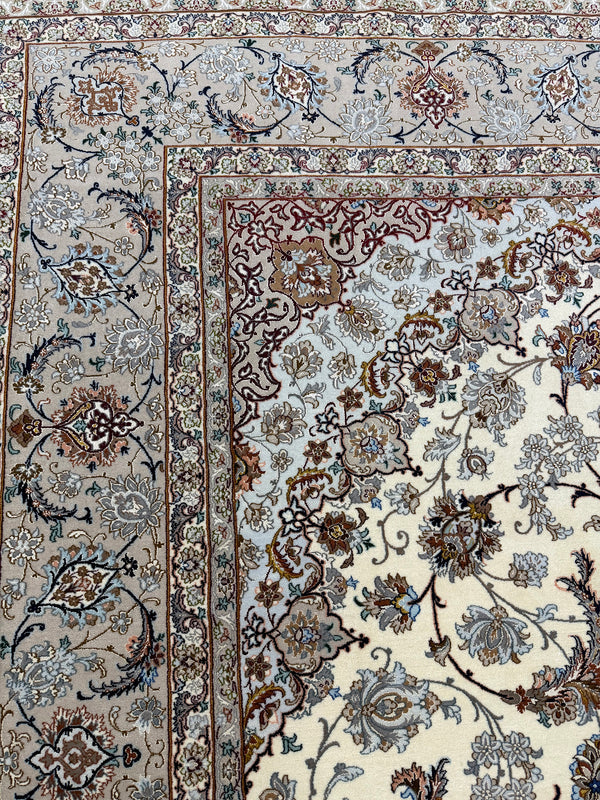 Fine Persian Isfahan Davari - styled in room setting