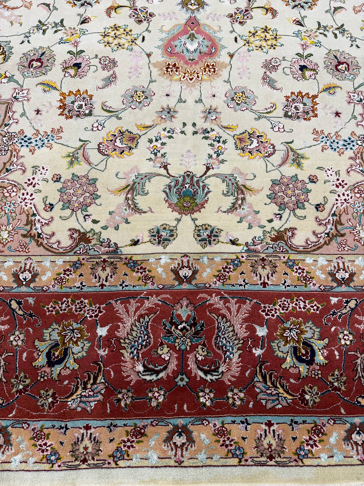 Vintage Fine Persian Tabriz - detailed border and fringe [#8]
