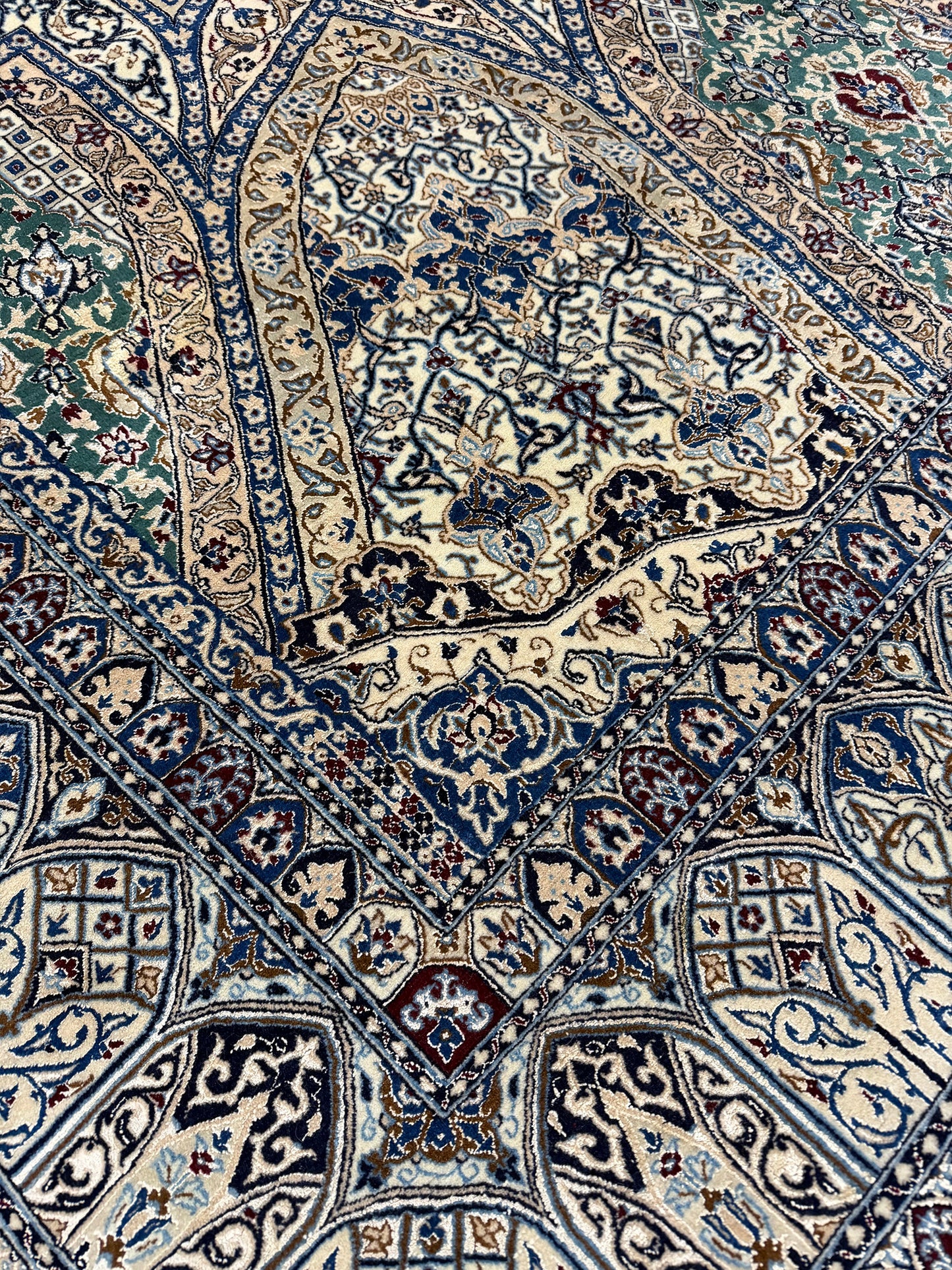 Vintage Fine Persian Nain Habibian