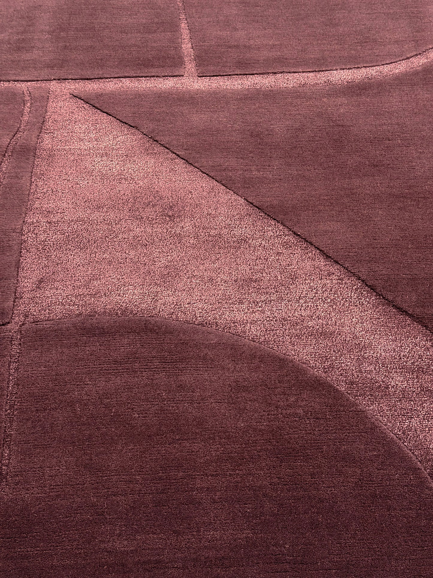 Contour, Claudia Afshar, Plum