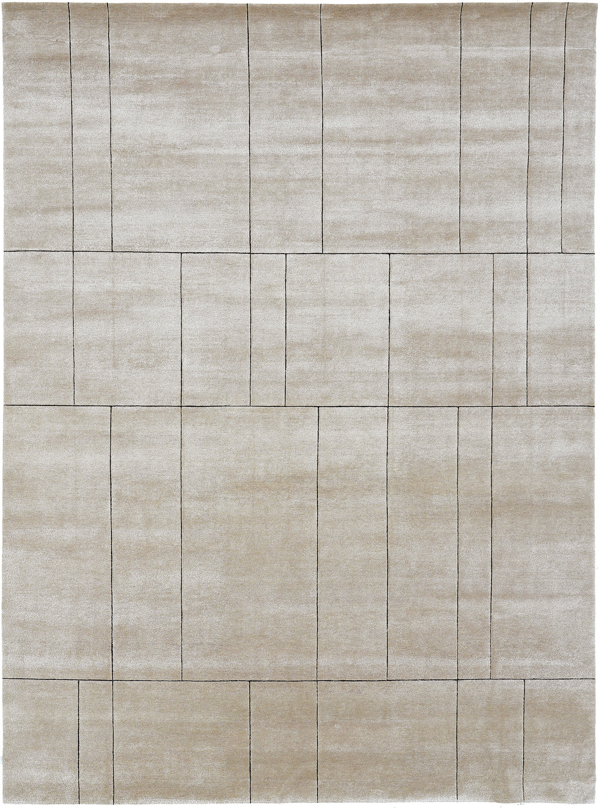 Formation by Claudia Afshar, Straw