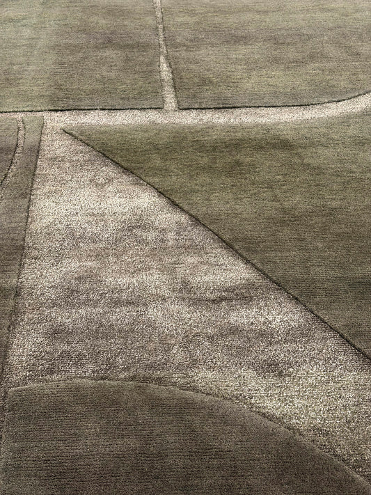 Contour by Claudia Afshar, Moss - close-up of weave texture and pile