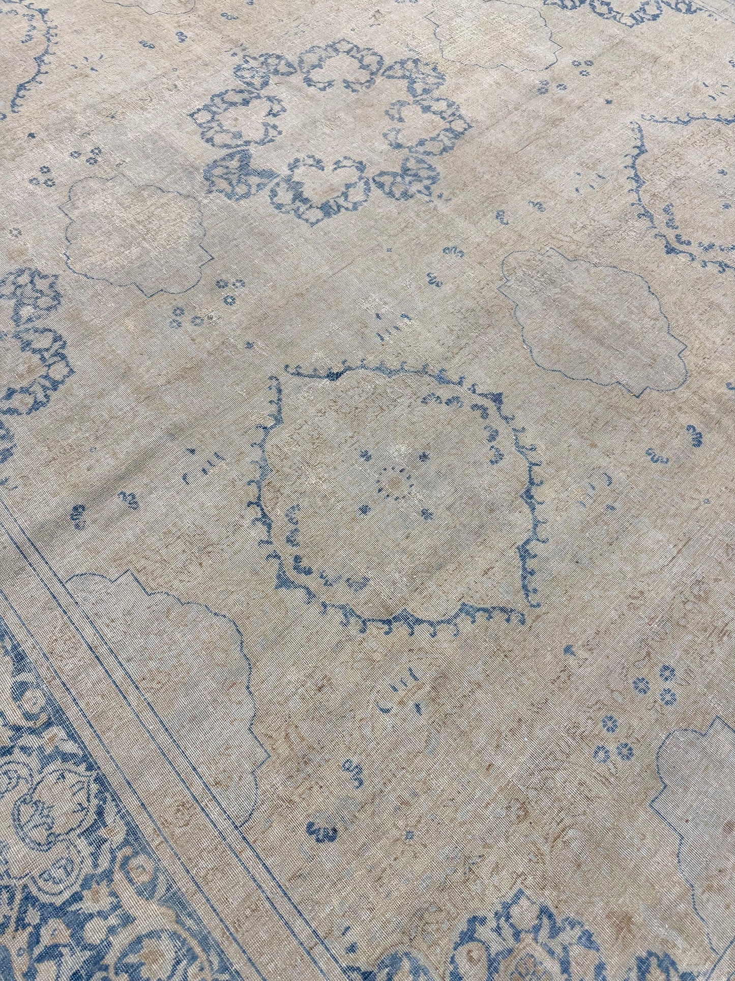 Antique Persian Tabriz - close-up of weave texture and pile [#33]