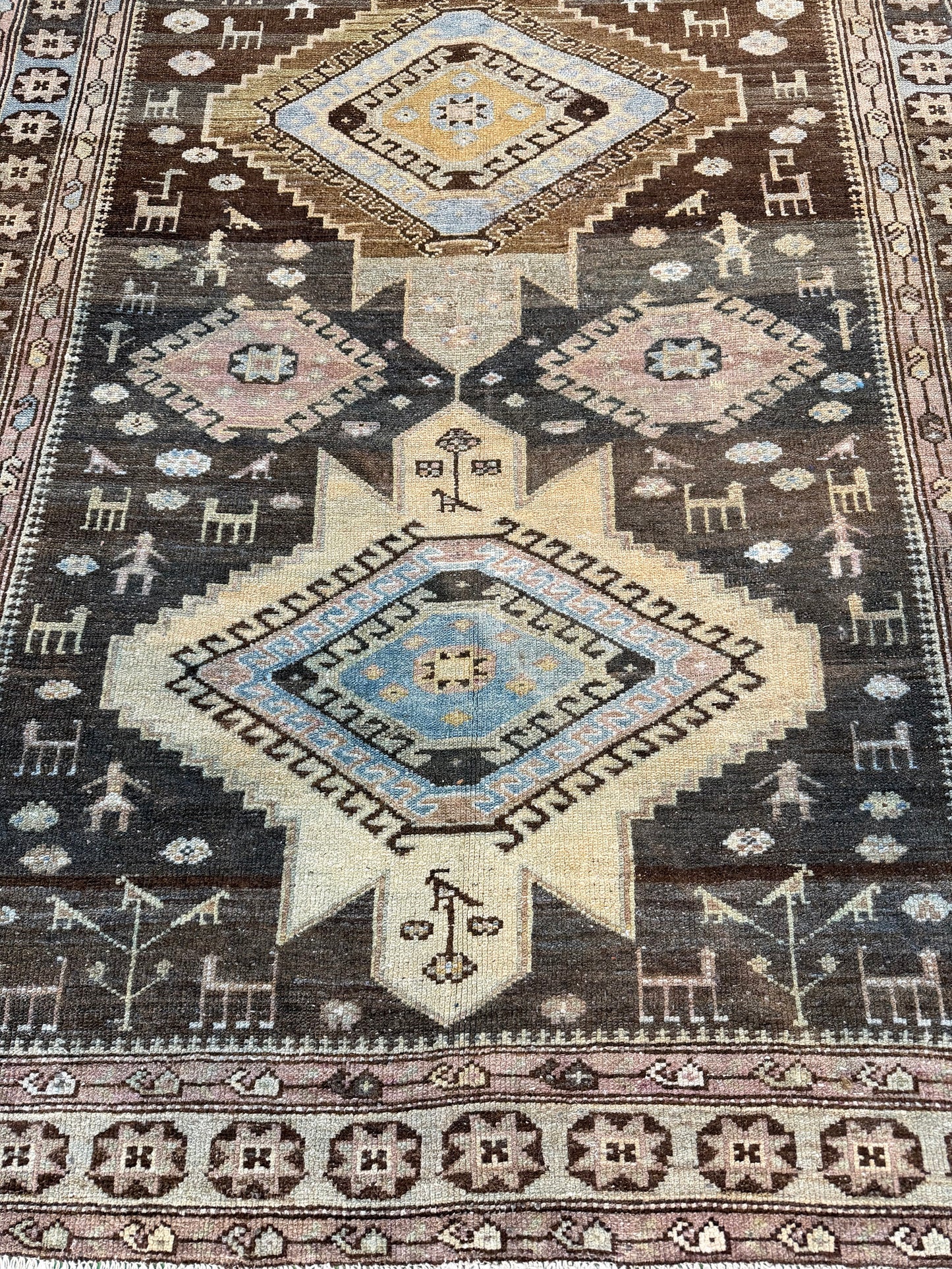 Antique Persian Malayer - close-up of weave texture and pile [#22]