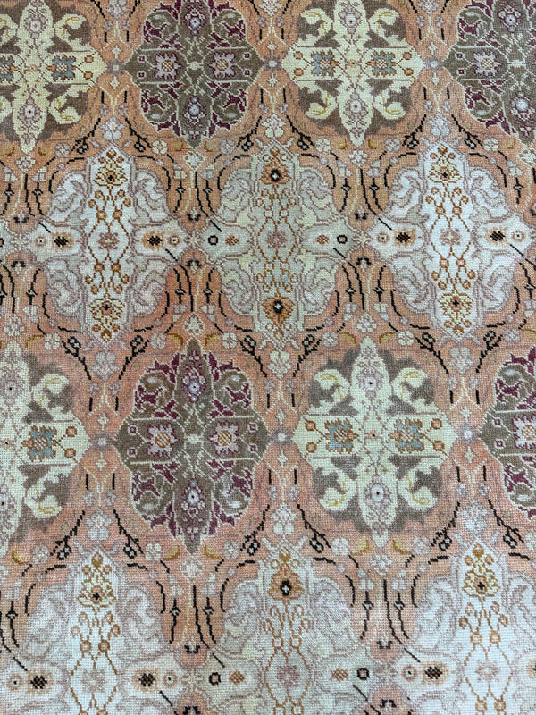 Antique Turkish Oushak - hand-knotted in Turkey - close-up of weave texture and pile [#23]