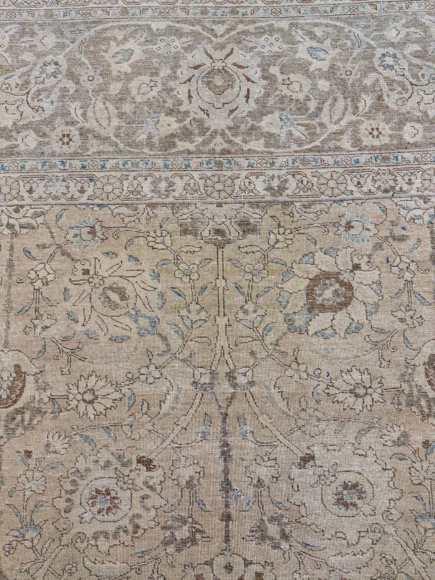Antique Persian Tabriz Runner - narrow runner - close-up of weave texture and pile