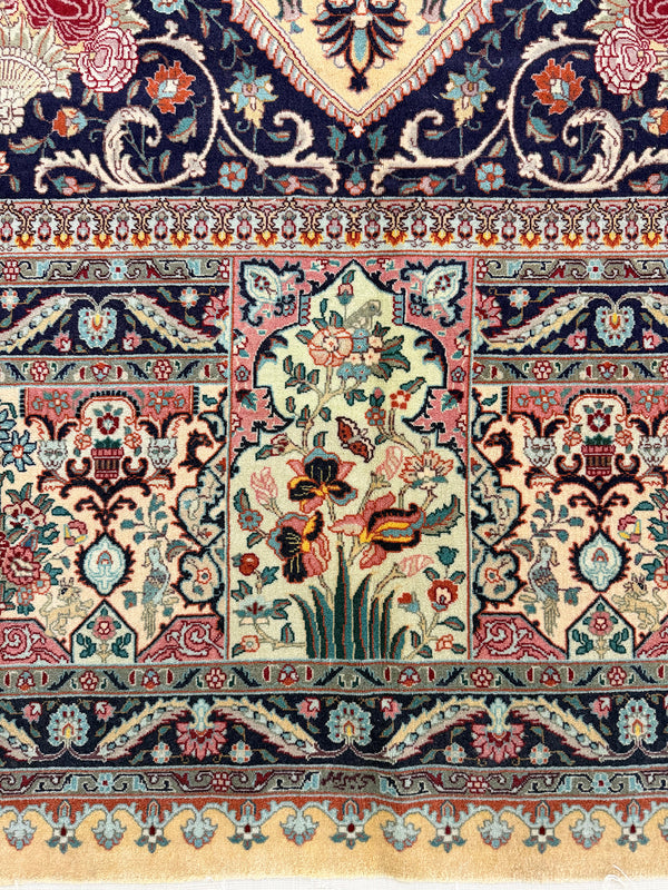 Fine Vintage Persian Tabriz Signed by Gandomi - close-up of weave texture and pile