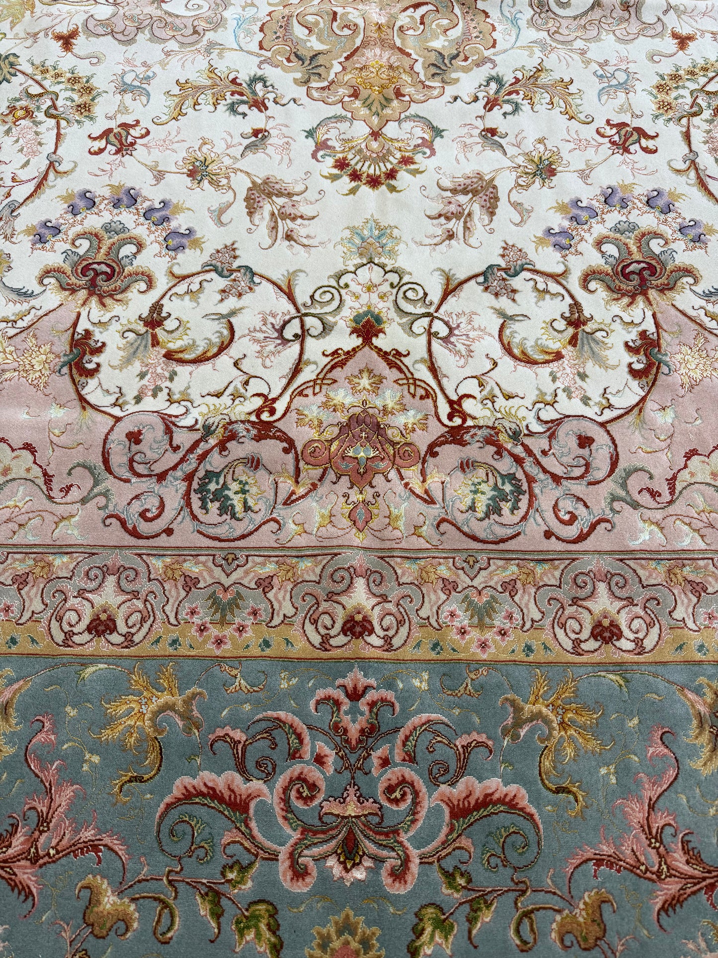 Fine Vintage Persian Tabriz Signed by Shirfar - close-up of weave texture and pile