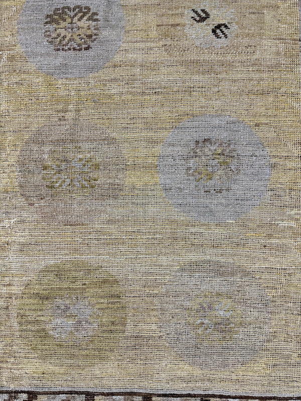 Vintage Khotan Rug - East Turkestan Khotan - close-up of weave texture and pile