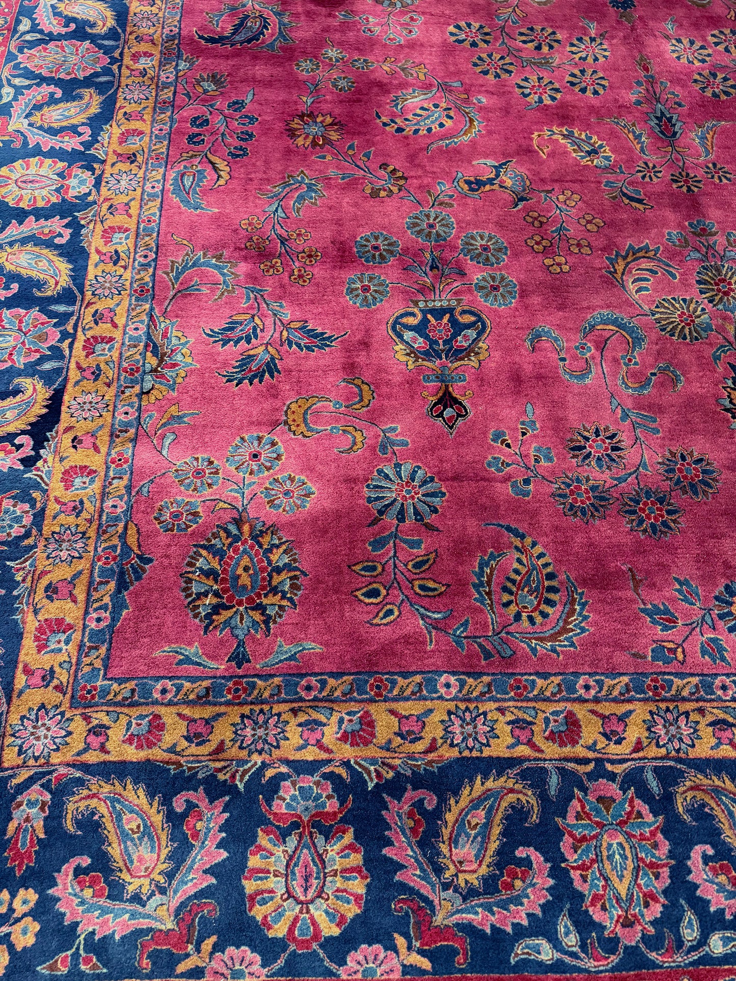 Antique Persian Kashan - close-up of weave texture and pile [#3]