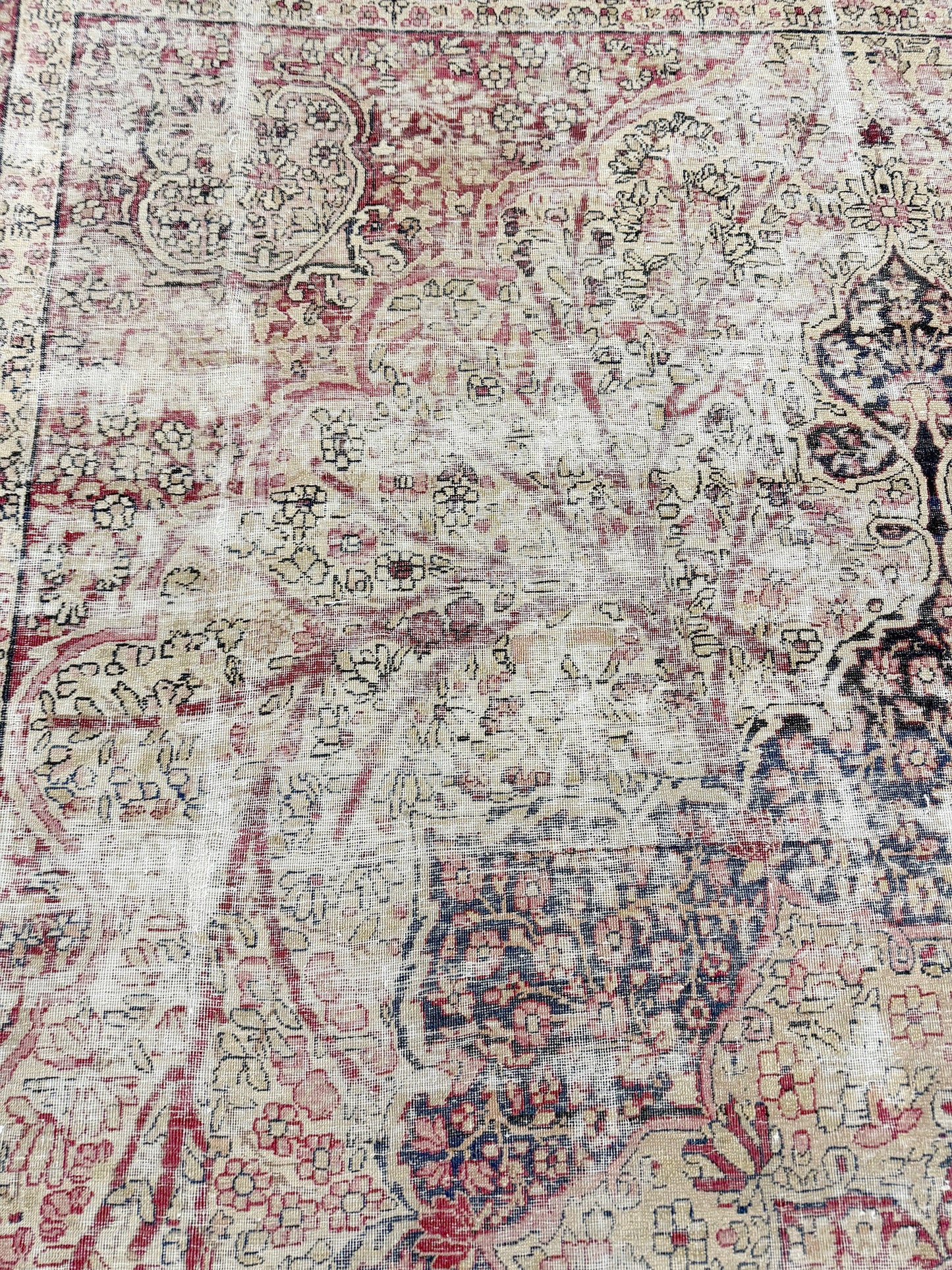 Antique Persian Lavar Kerman Rug - close-up of weave texture and pile