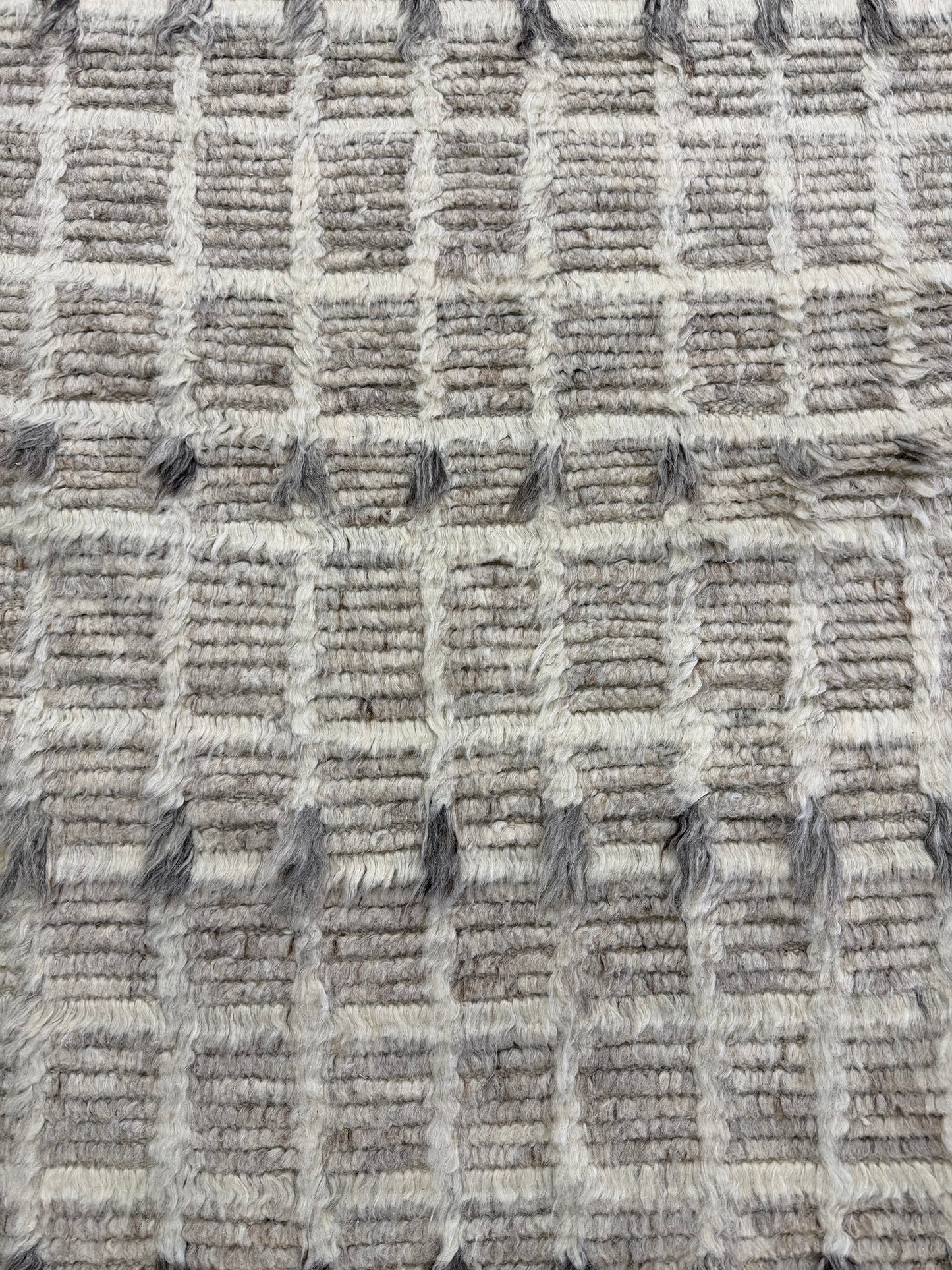 Amihan, Sahara Collection, Dove - close-up of weave texture and pile [#4]