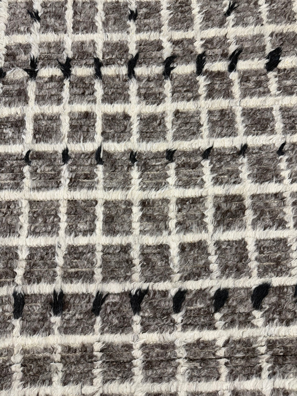 Amihan, Sahara Collection, Carbon - close-up of weave texture and pile [#5]
