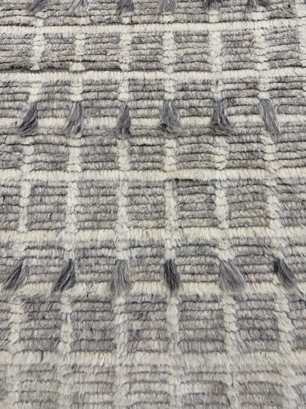 Amihan, Sahara Collection, Dove - close-up of weave texture and pile [#5]