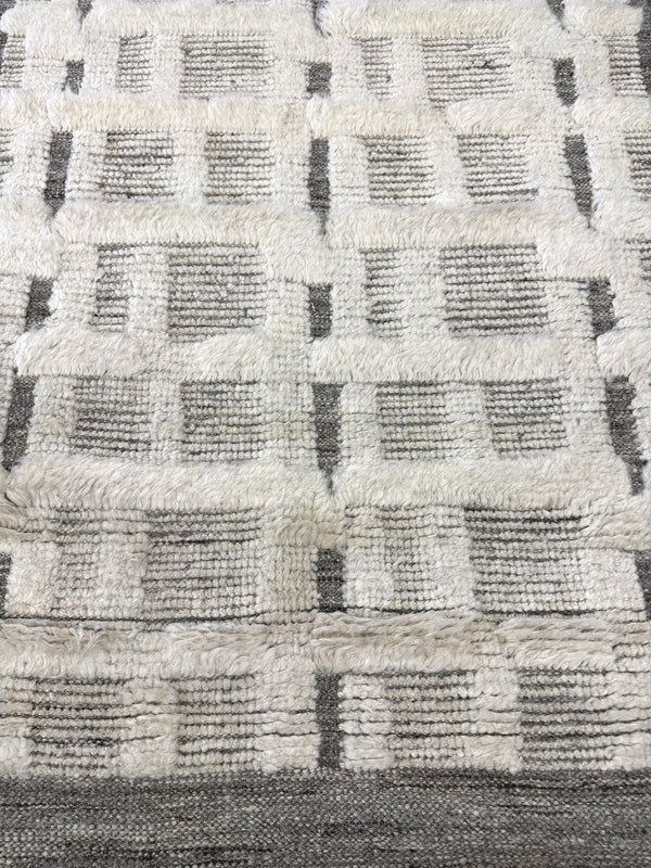 Bittern, Sandpiper Collection, Ivory Silver - close-up of weave texture and pile [#3]