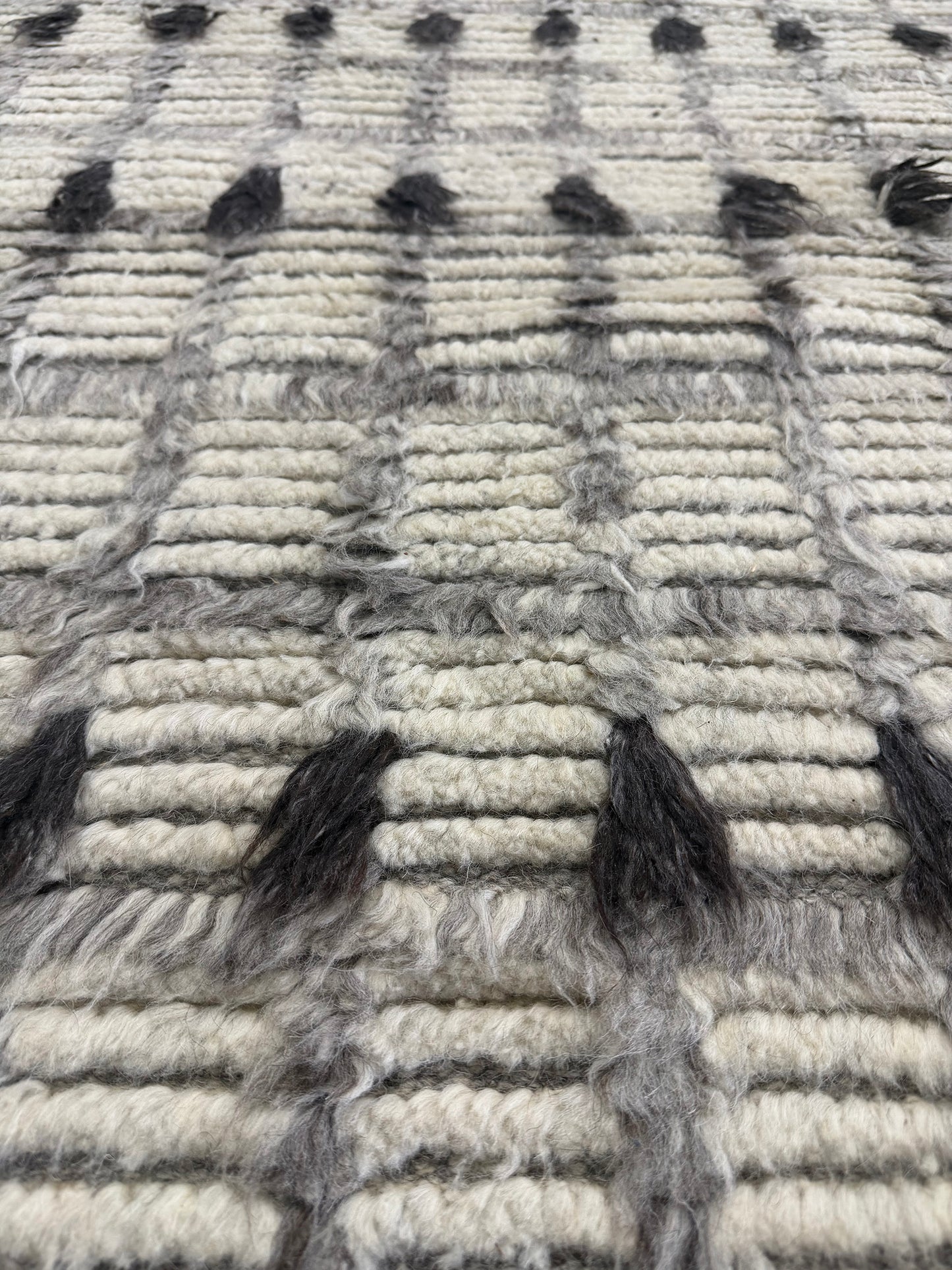 Amihan, Sahara Collection, Metro - close-up of weave texture and pile [#8]