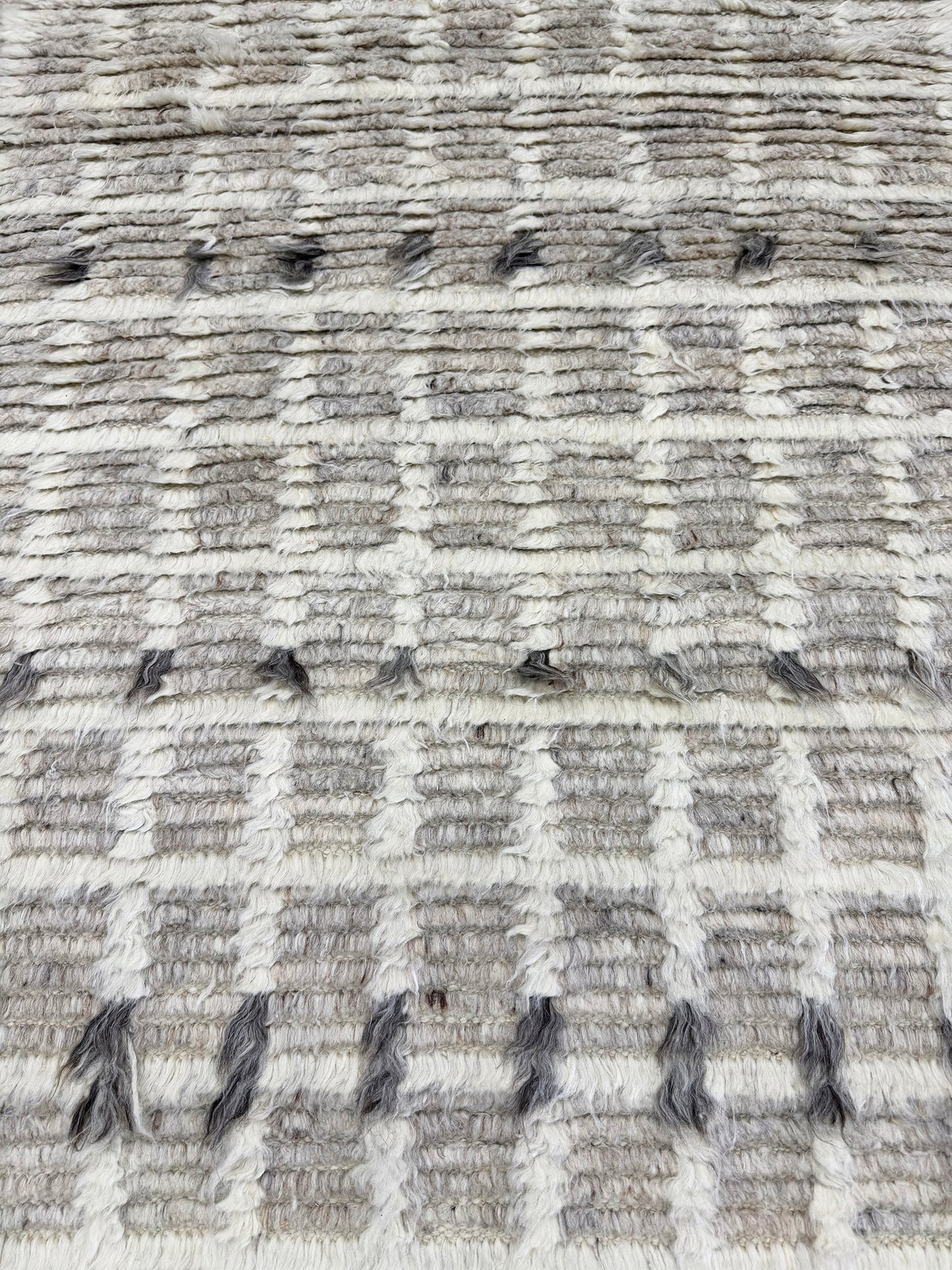 Amihan, Sahara Collection, Dove - close-up of weave texture and pile [#8]