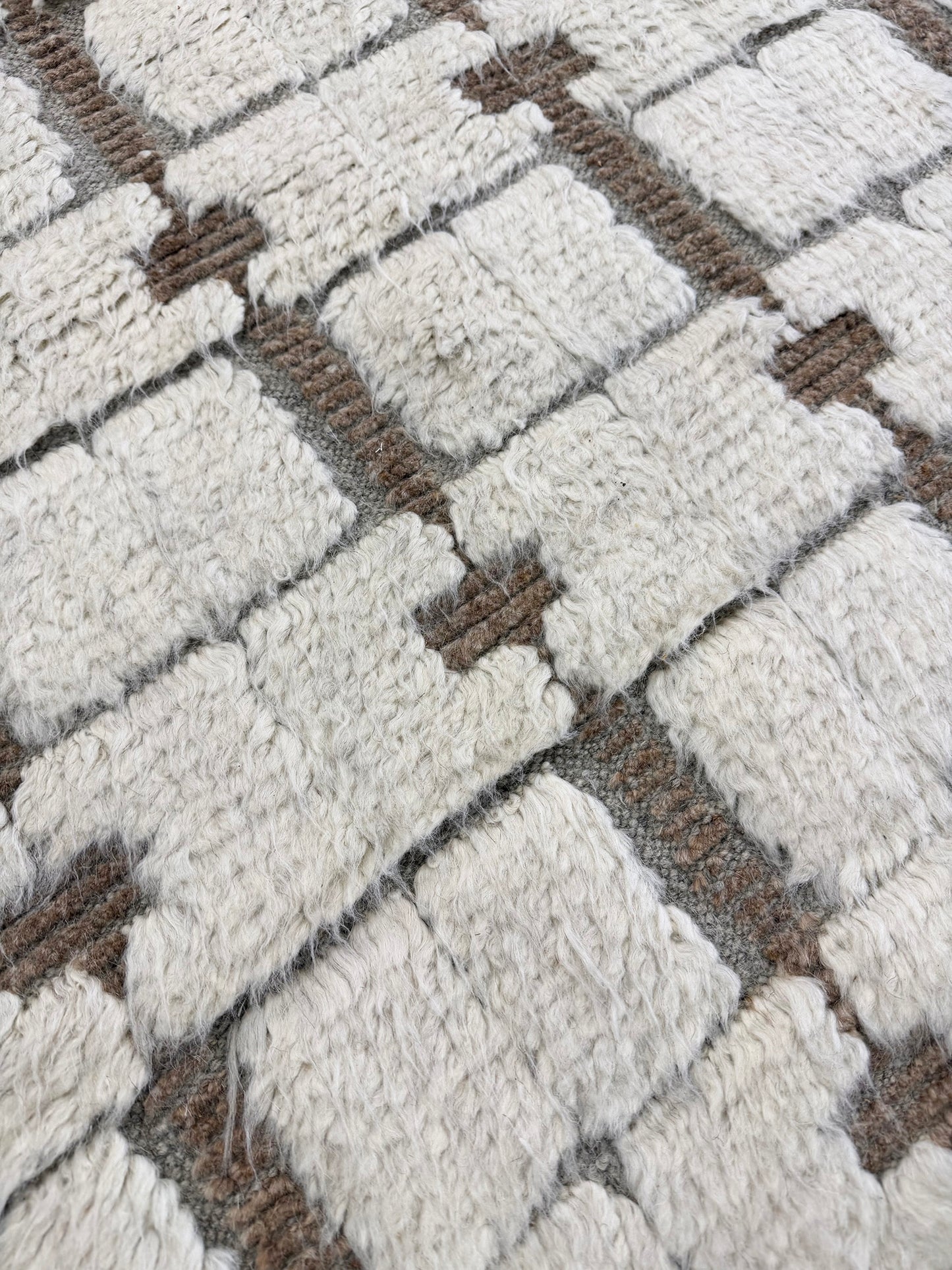 Ibis, Sandpiper Collection, Ivory Clay - close-up of weave texture and pile [#8]