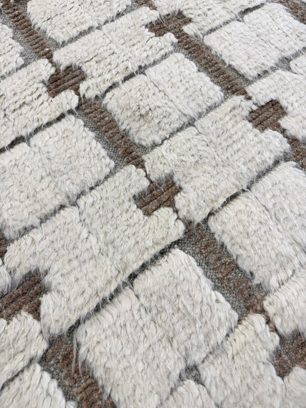 Ibis, Sandpiper Collection, Ivory Clay - close-up of weave texture and pile [#8]