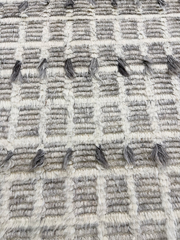 Amihan, Sahara Collection, Dove - close-up of weave texture and pile [#9]