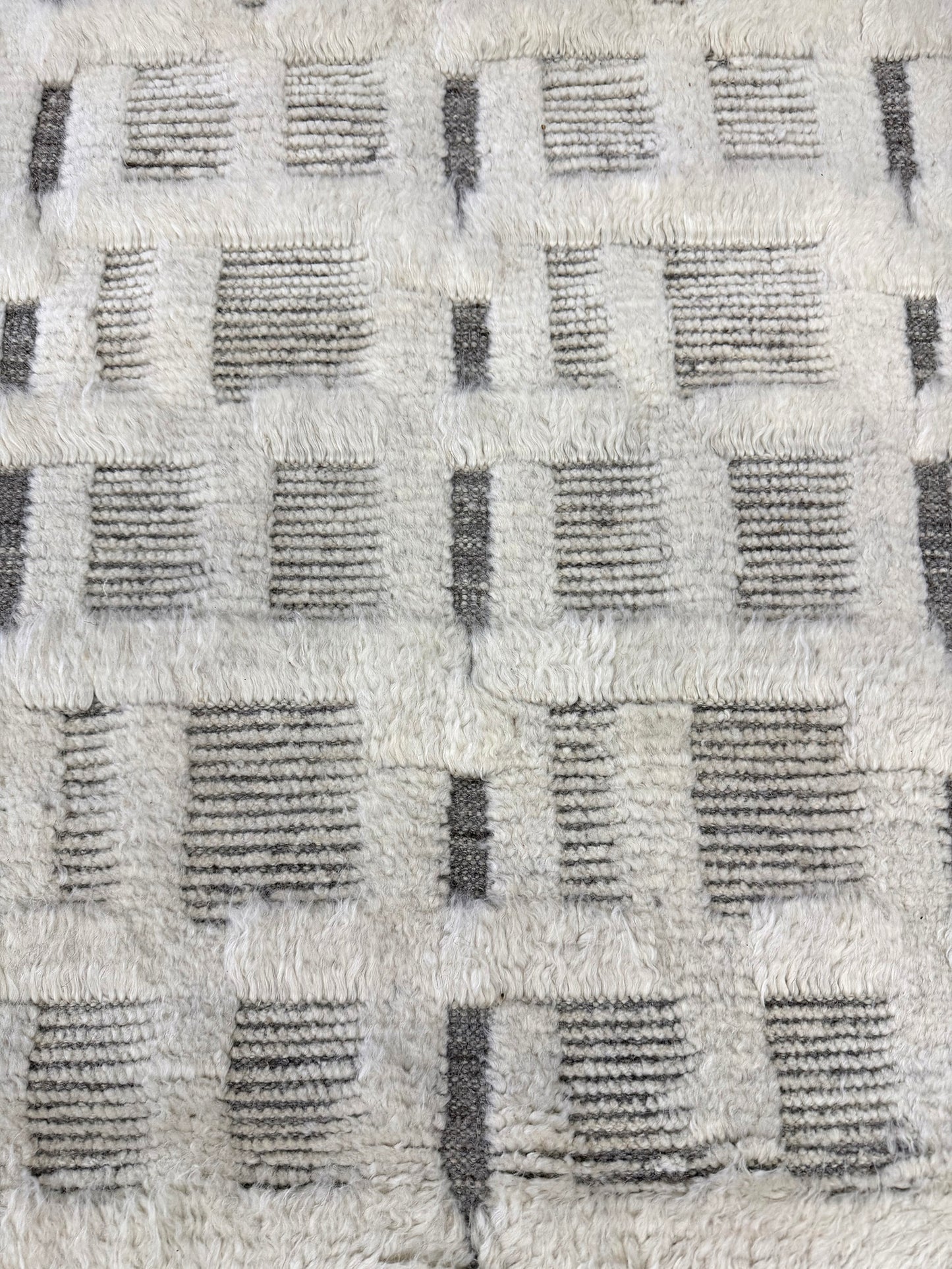 Bittern, Sandpiper Collection, Ivory Silver - close-up of weave texture and pile [#6]