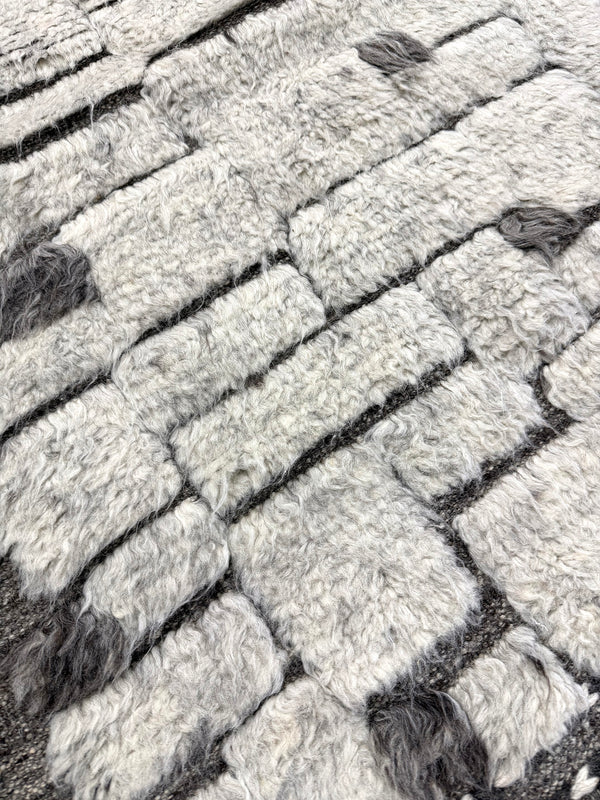 Avocet, Sandpiper Collection, Silver - close-up of weave texture and pile [#2]