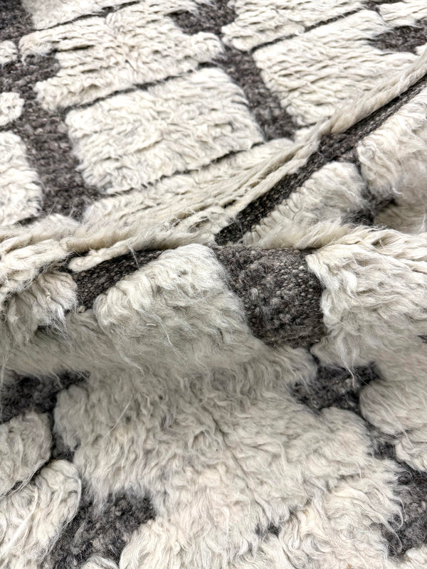 Ibis, Sandpiper Collection, Silver - overhead flat lay view [#7]