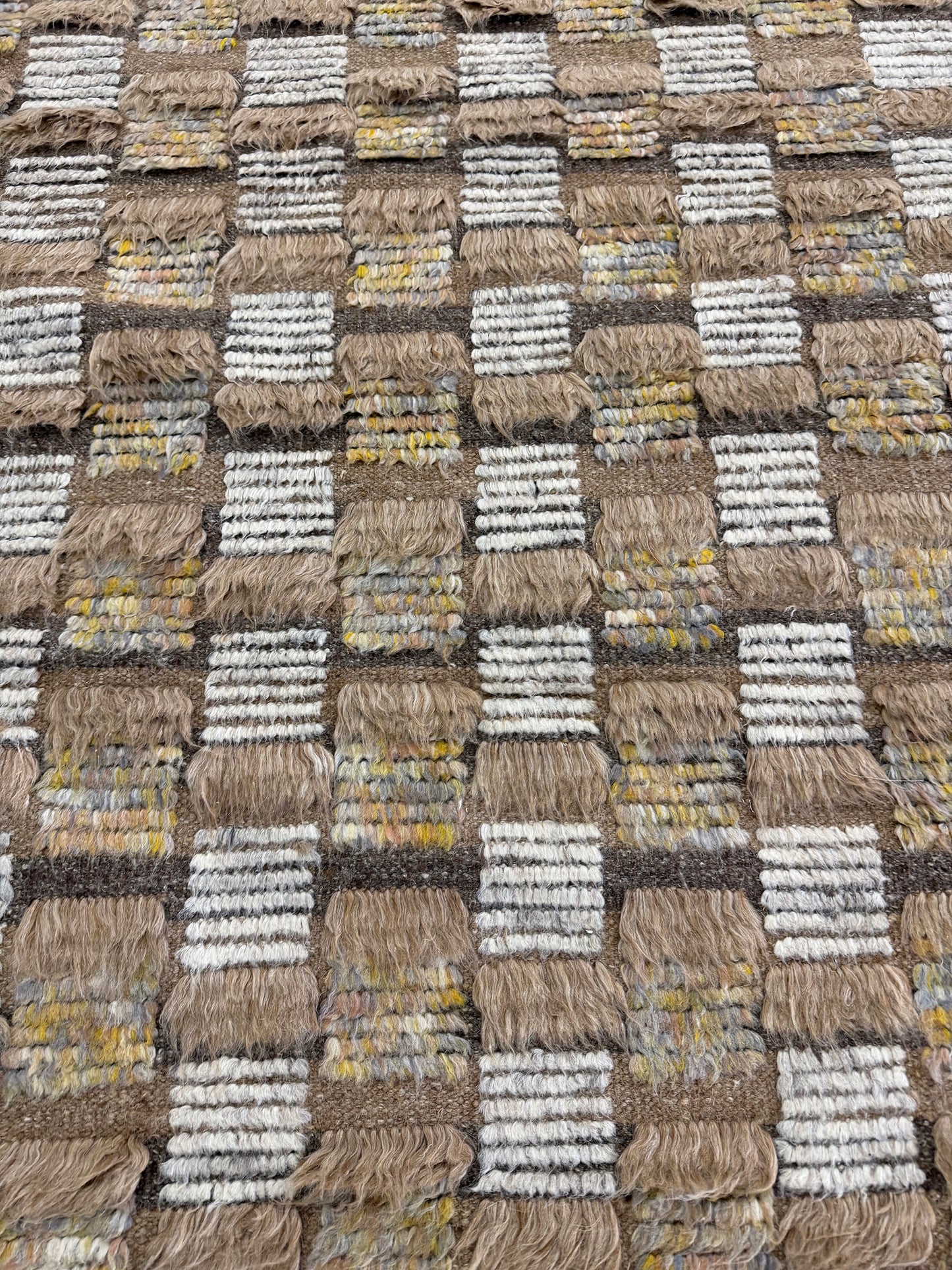Amia, Sahara Collection, Warm Clay - close-up of weave texture and pile