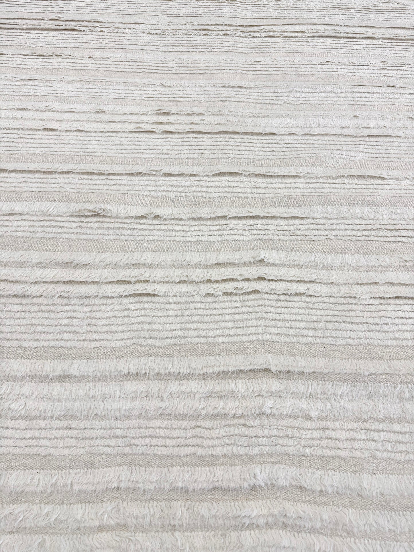 Kit Moresby II, Atlas Collection, Ivory