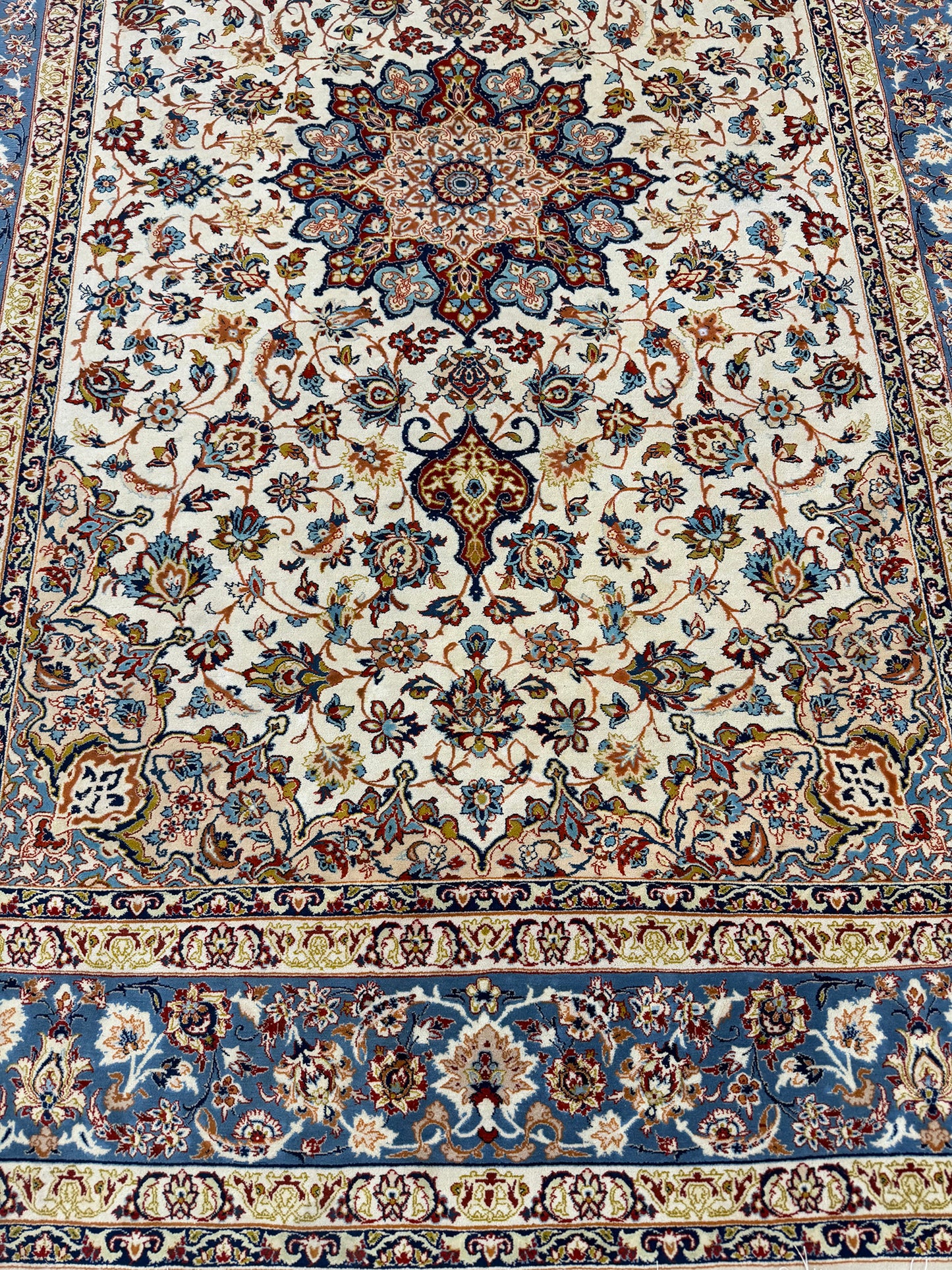 Ex-Fine Vintage Persian Isfahan
