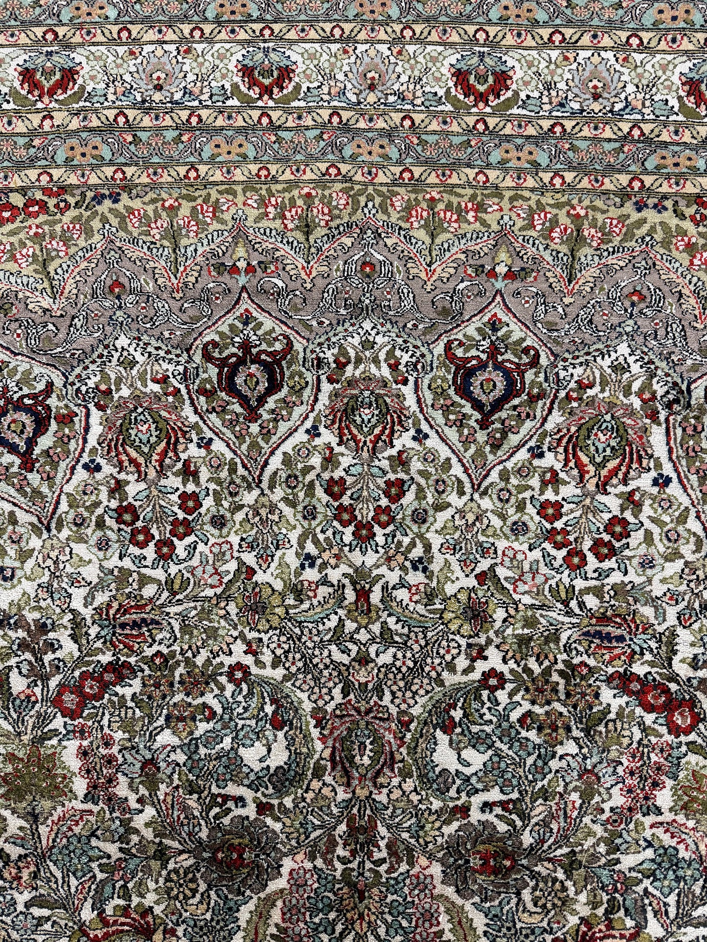 Pure Silk Chinese Hereke