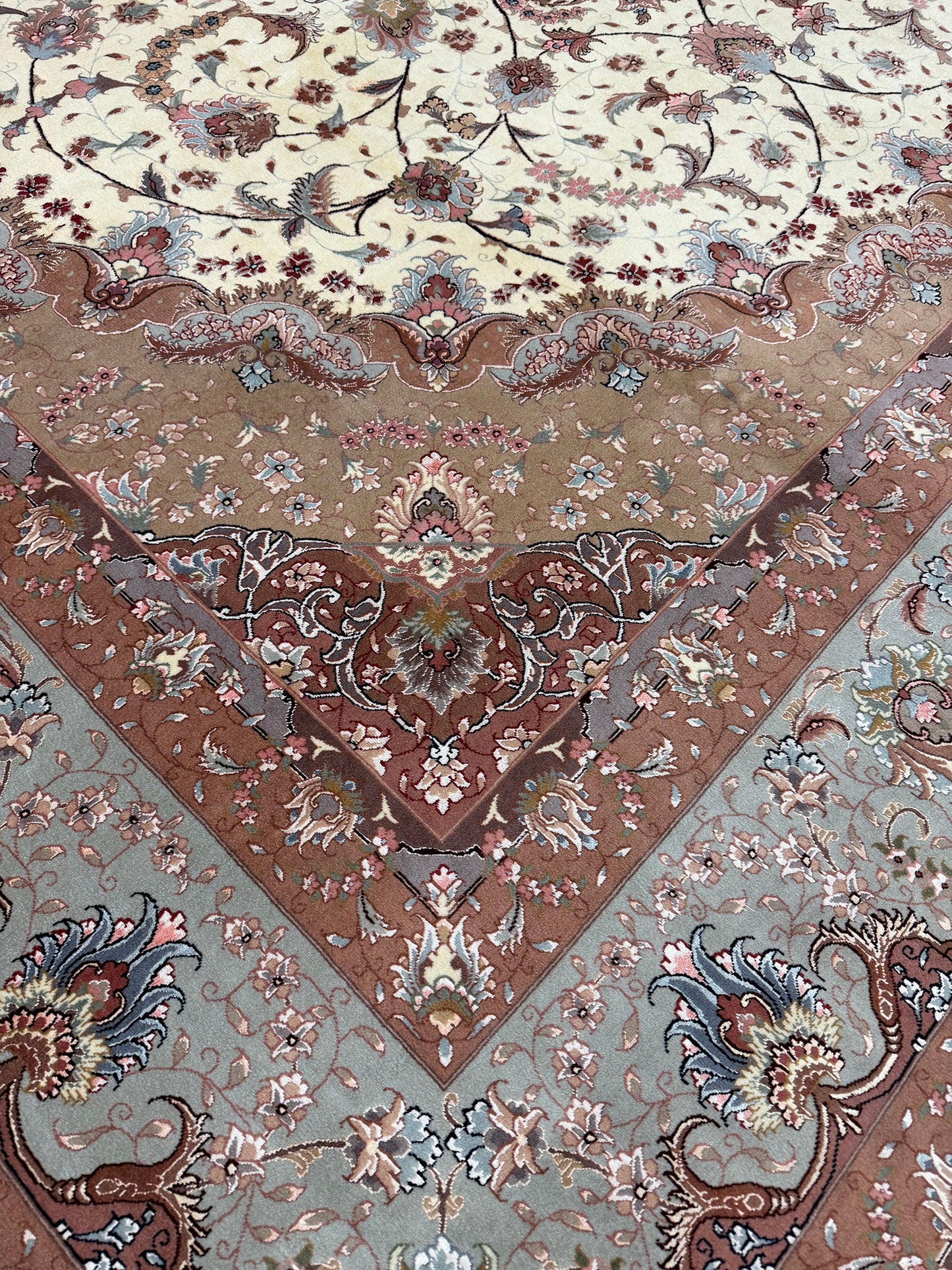 Fine Persian Tabriz