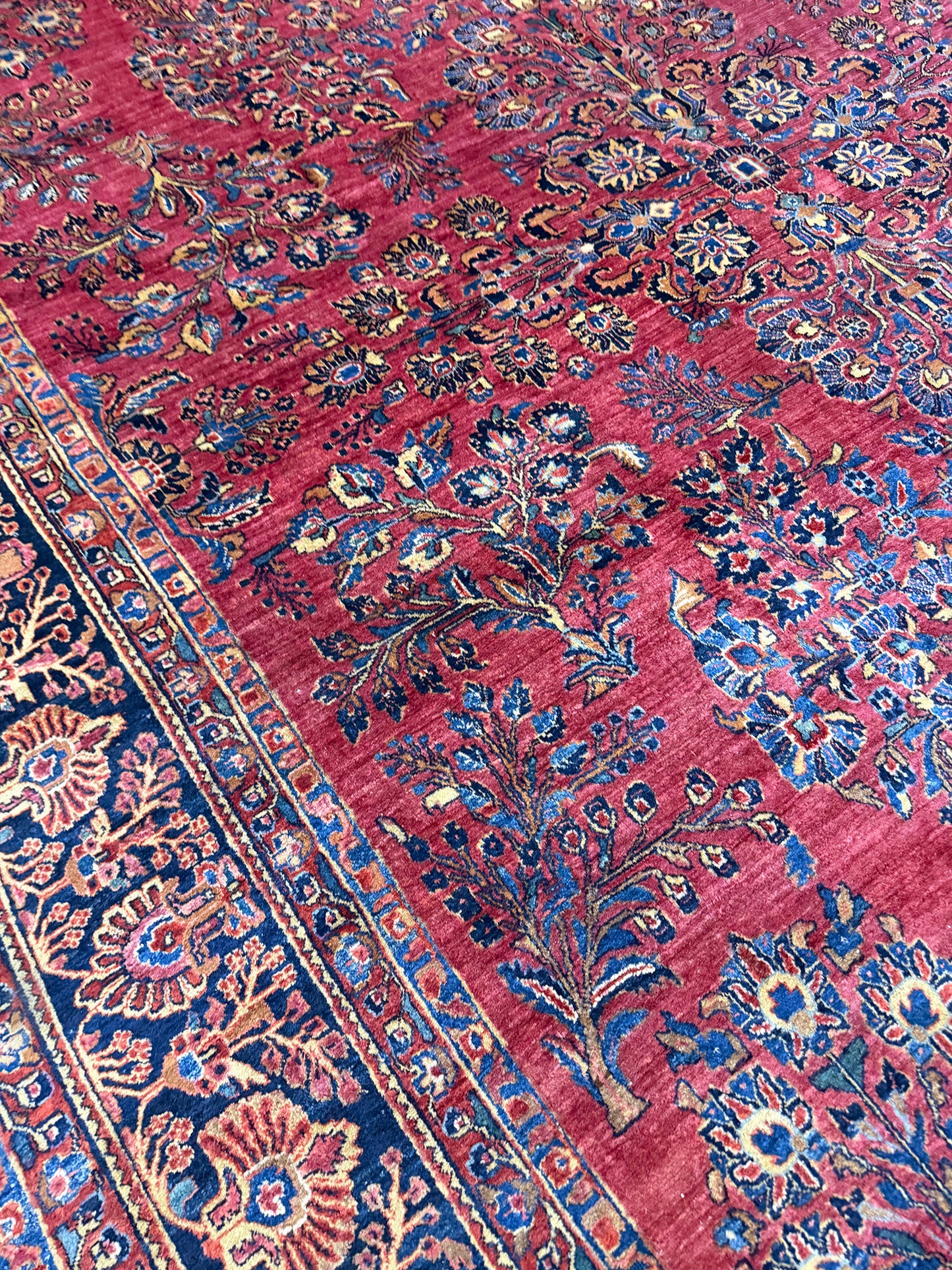 Antique Persian Sarouk