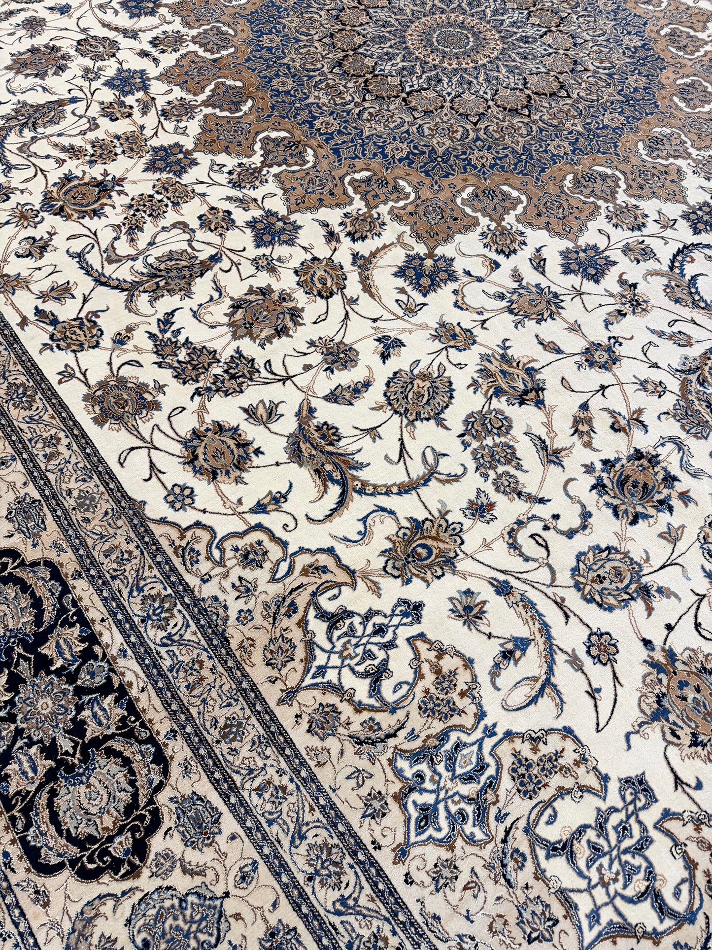 Extra Fine Persian Naein 6 Ply