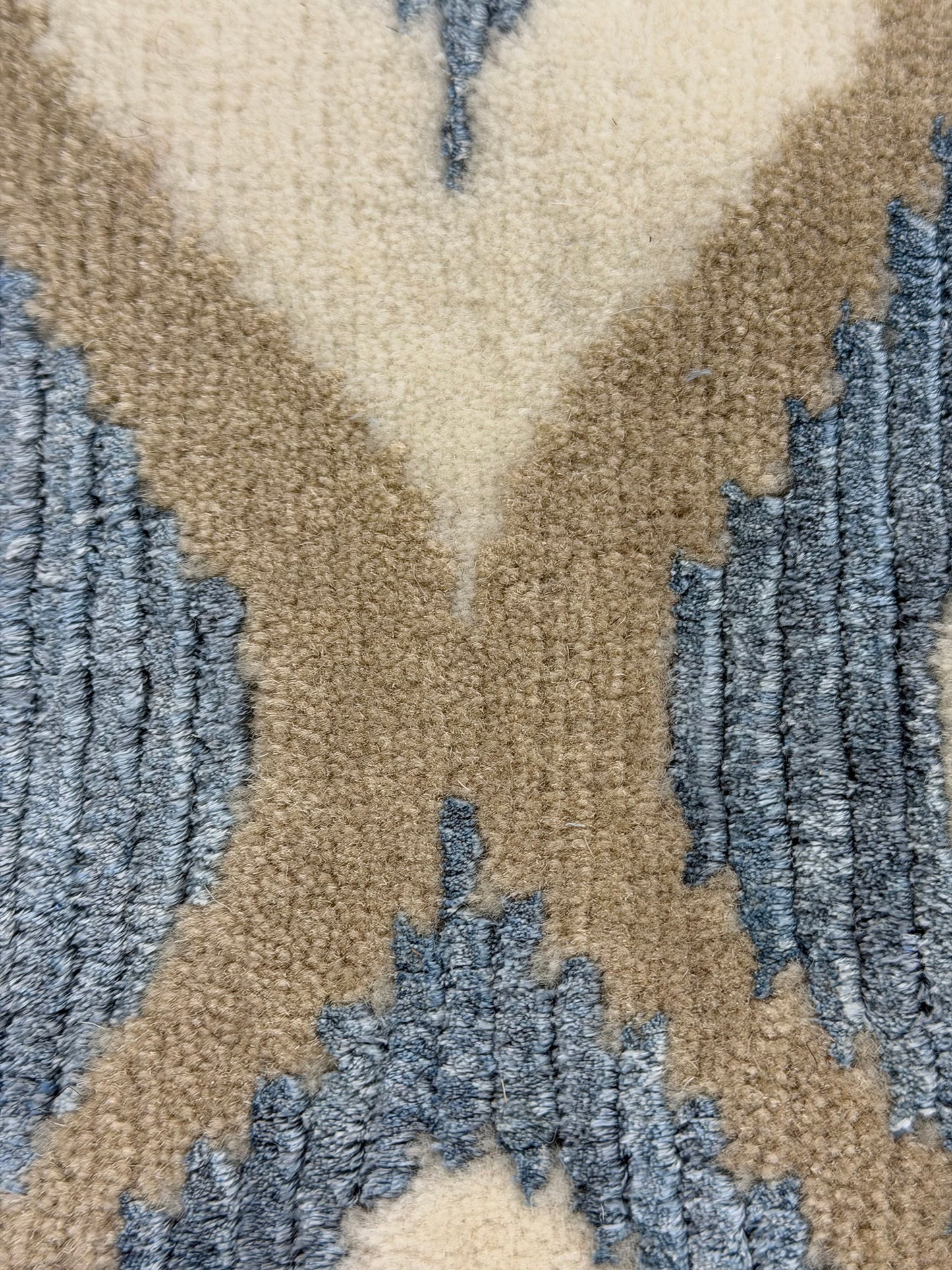 Transitional Design Rug M Collection Candela Runner