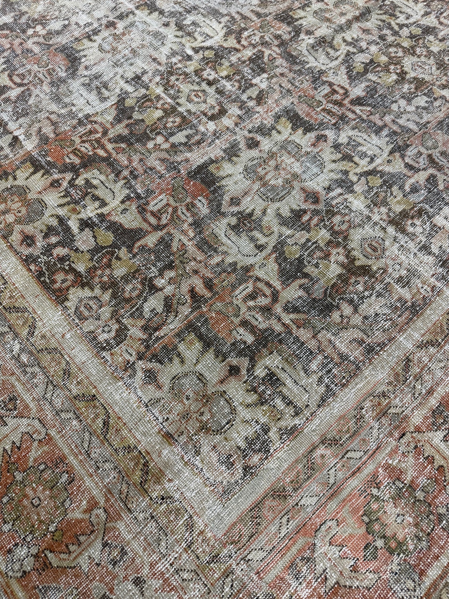 Antique Persian Sultanabad