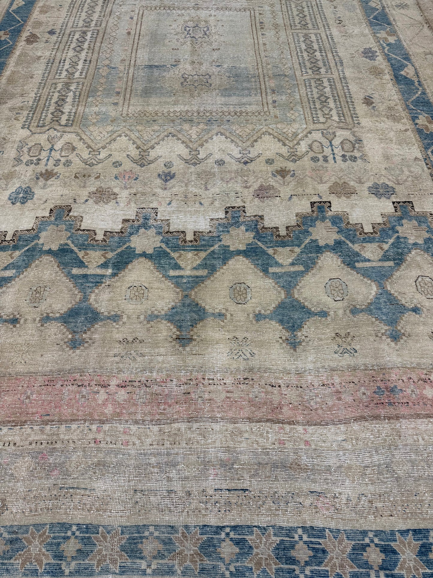 Antique Persian Shiraz