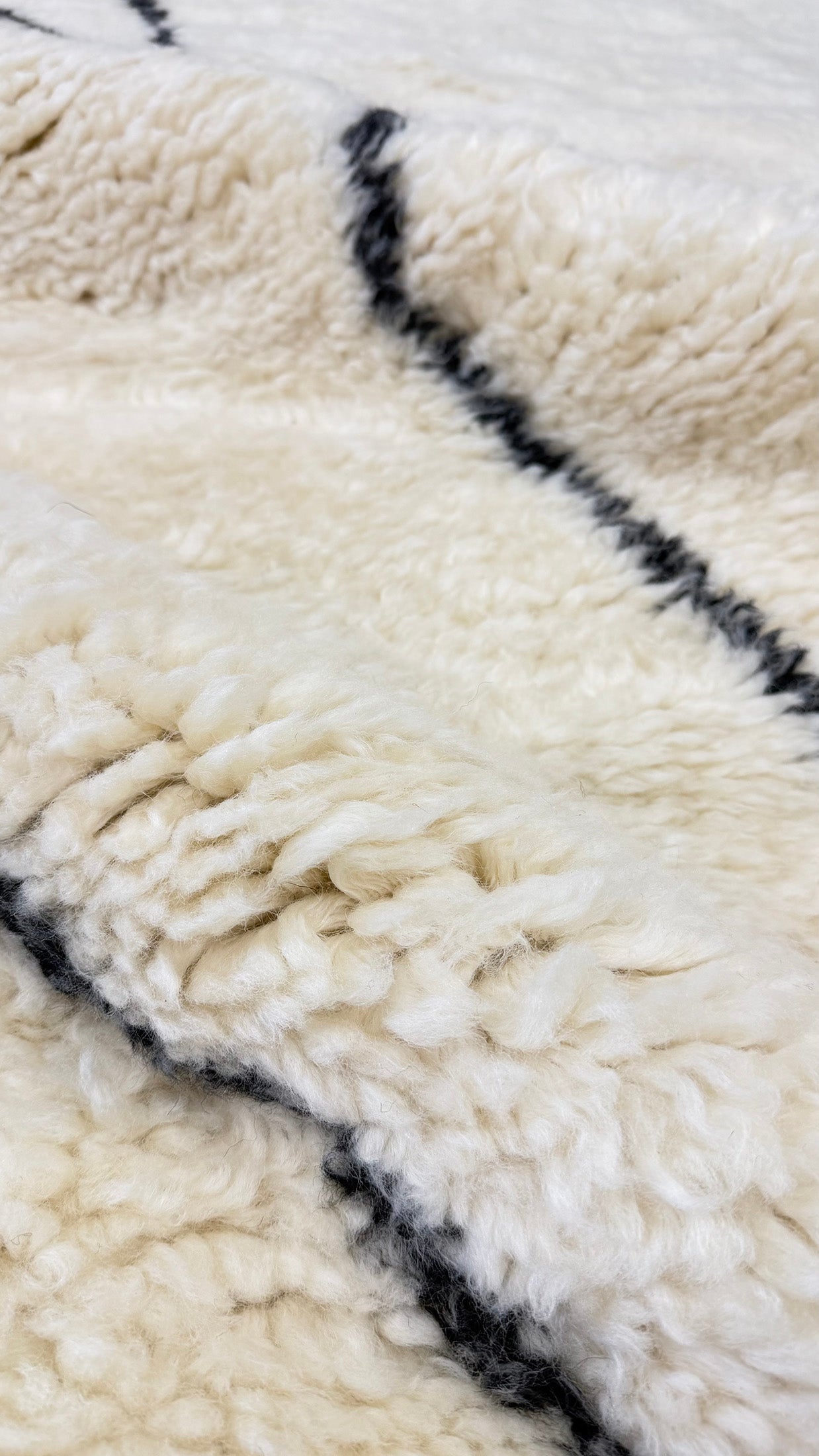 Bise Runner, Atlas Collection