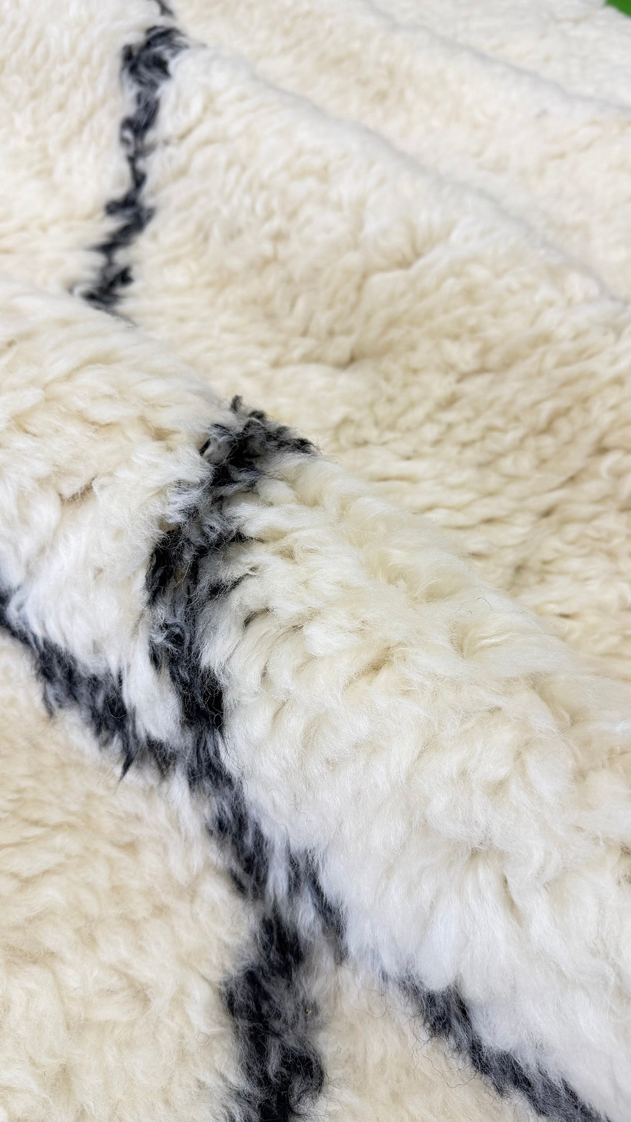 Bise Runner, Atlas Collection