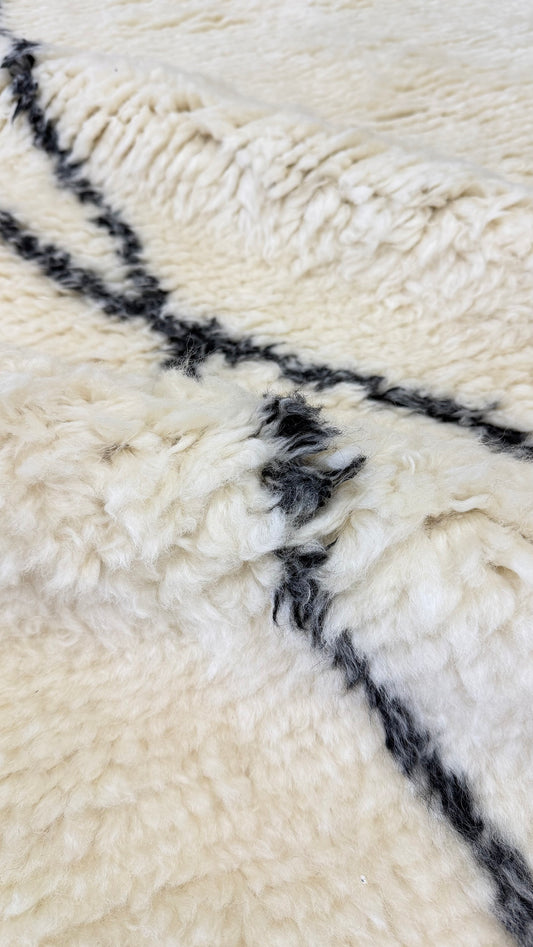 Bise Runner, Atlas Collection