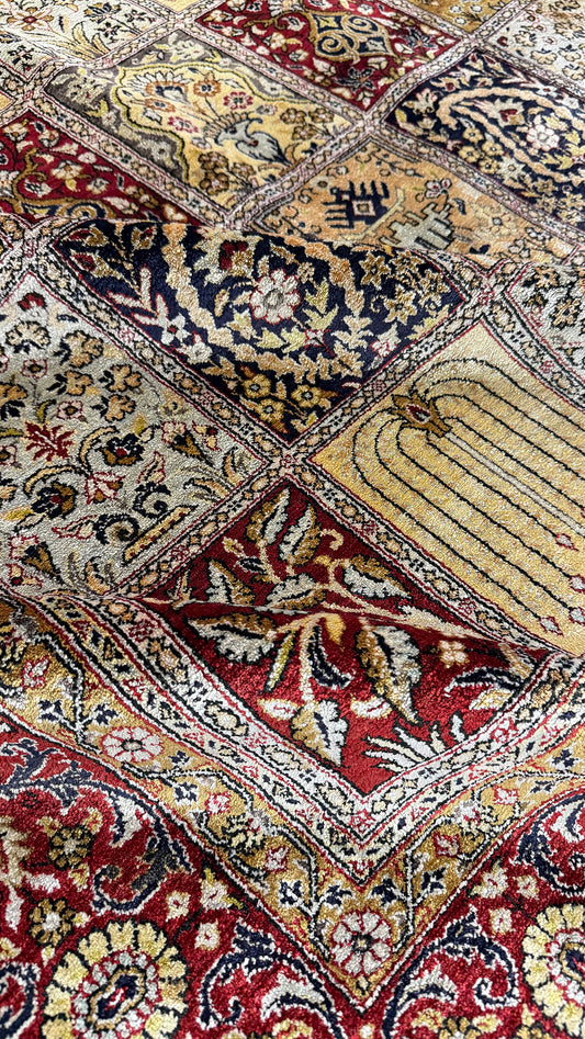 Fine Vintage Pure Silk Qum