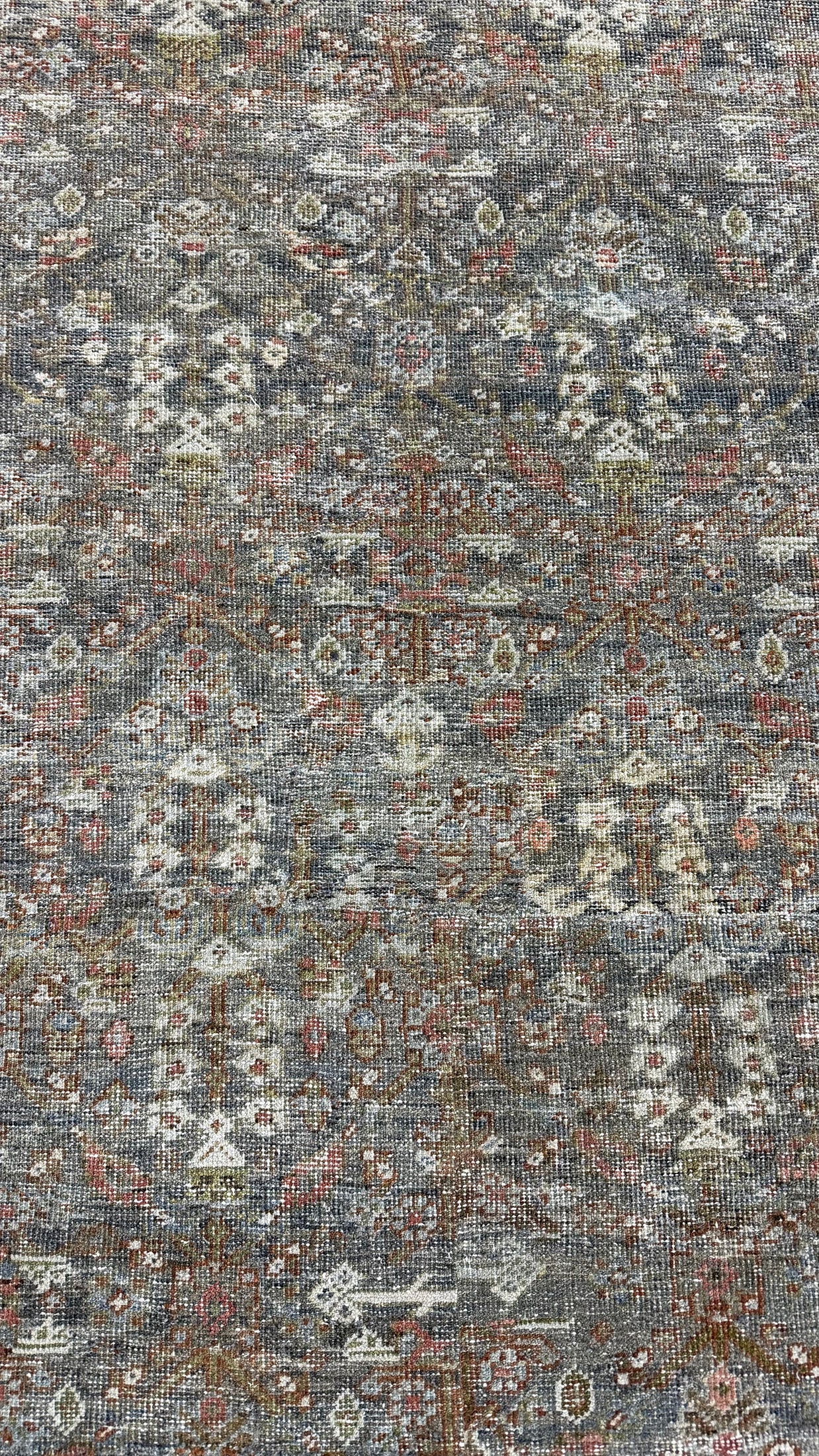 Antique Persian Sultanabad
