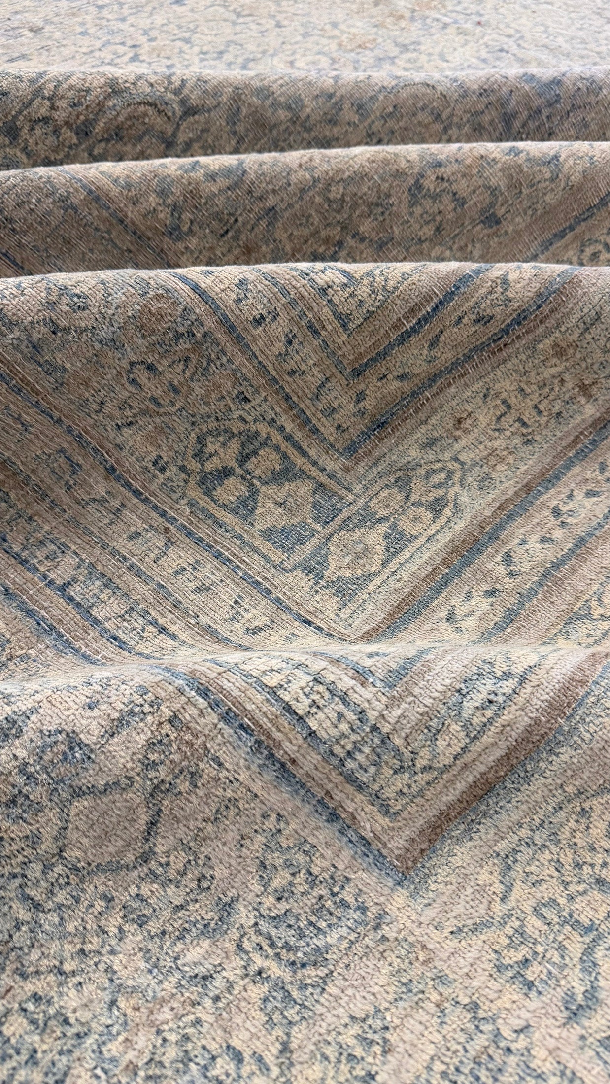 Antique Persian Doroksh