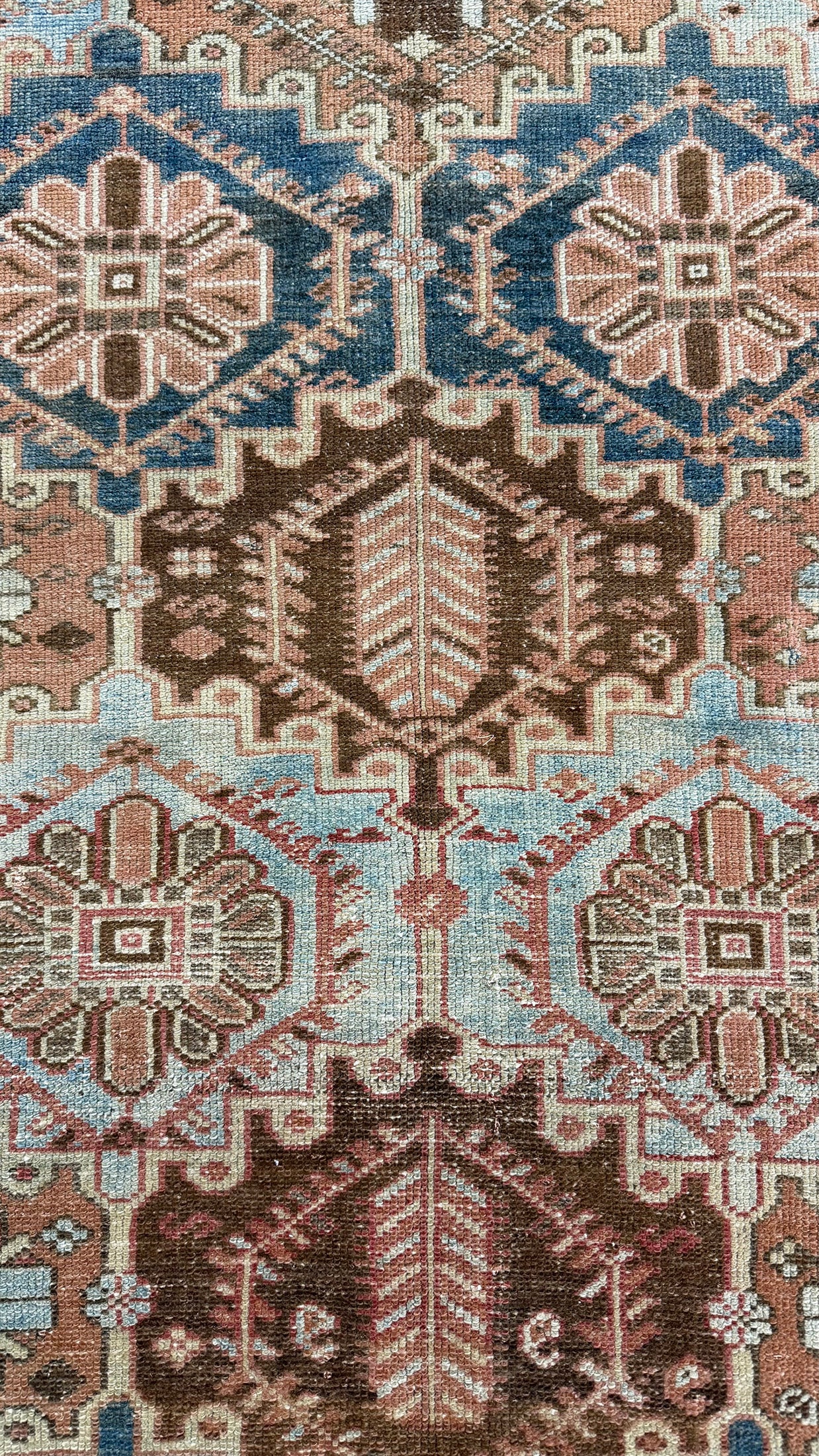 Antique Persian Bakhtiar